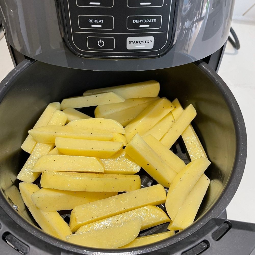 Ninja AF100UK air fryer review small, yet powerful Ideal Home