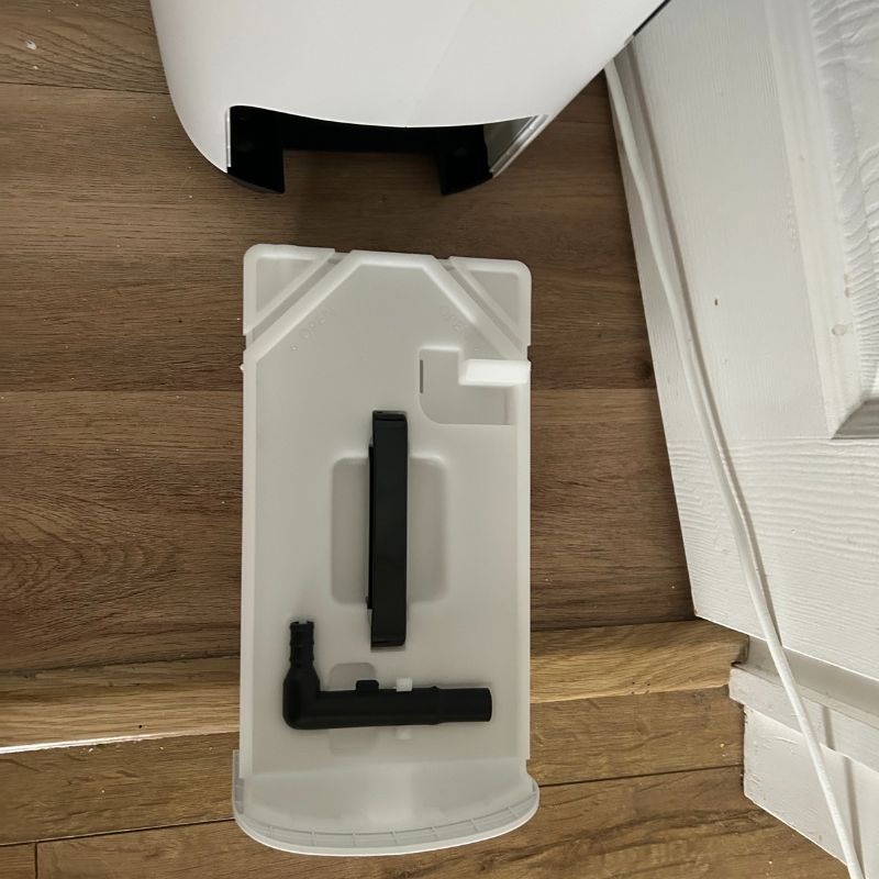 Meaco DD8L Pro Dehumidifer - water tank