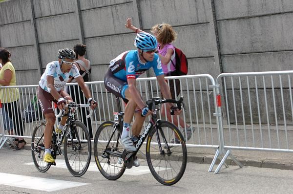 And then there were two...David Millar (Garmin-Sharp) and Jean-Christophe Peraud (AG2R La Mondiale) dropped their breakaway companions and are now inside the final kilometere of stage 12.