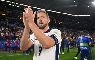 Jamie Carragher Harry Kane of England applauds the fans at full-time following the team's victory in the UEFA EURO 2024 group stage match between Serbia and England at Arena AufSchalke on June 16, 2024 in Gelsenkirchen, Germany. (Photo by Michael Regan - UEFA/UEFA via Getty Images)