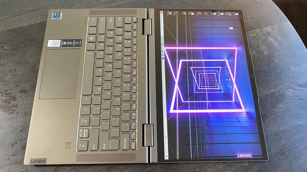 Lenovo Yoga 7i