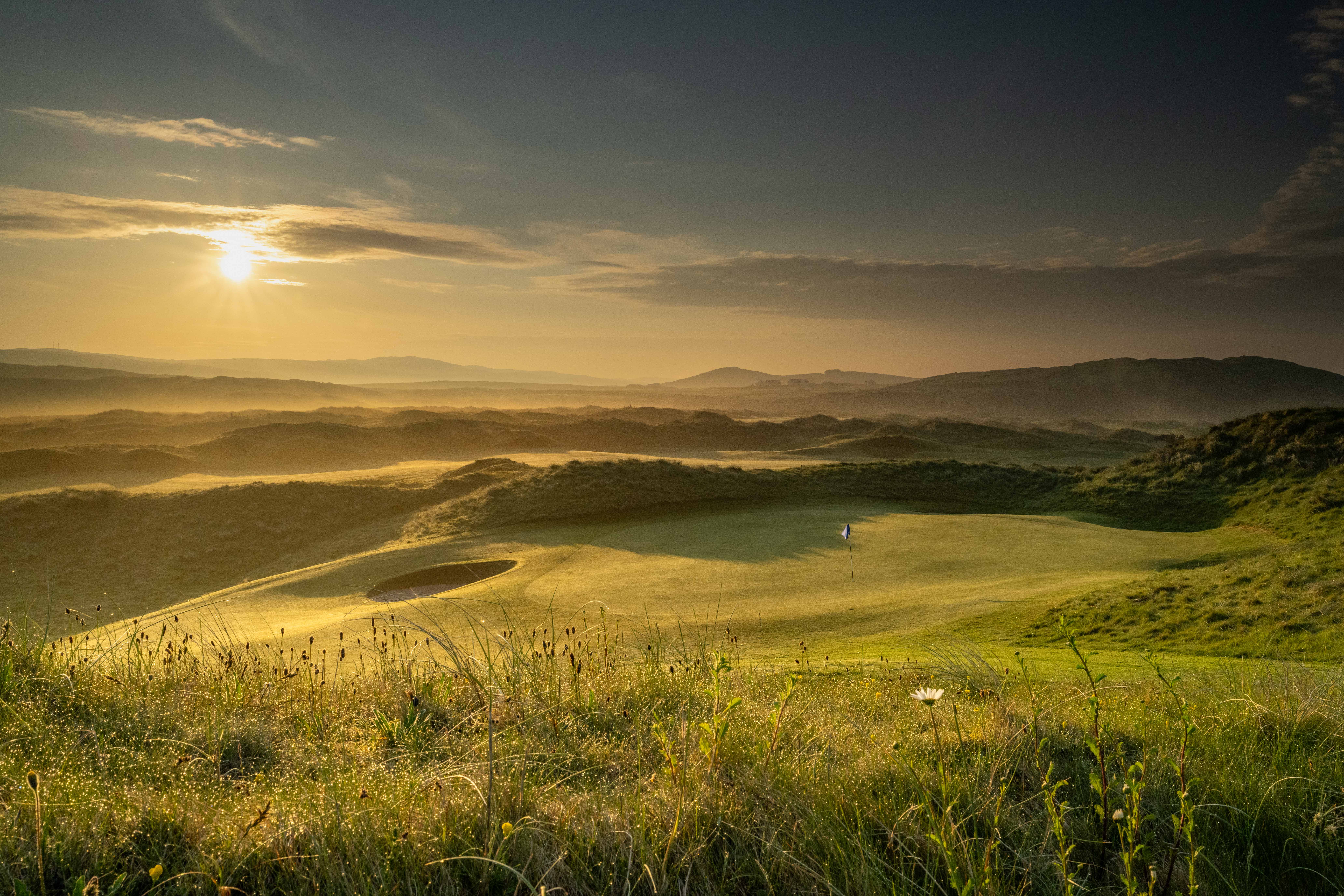 Ballyliffin Glashedy Links at sunrise - 6th green