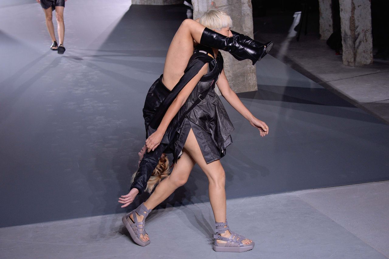 PARIS, FRANCE - OCTOBER 01:Models walks the runway during the Rick Owensshow as part of the Paris Fashion Week Womenswear Spring/Summer 2016 on October 1, 2015 in Paris, France.(Photo by Fran