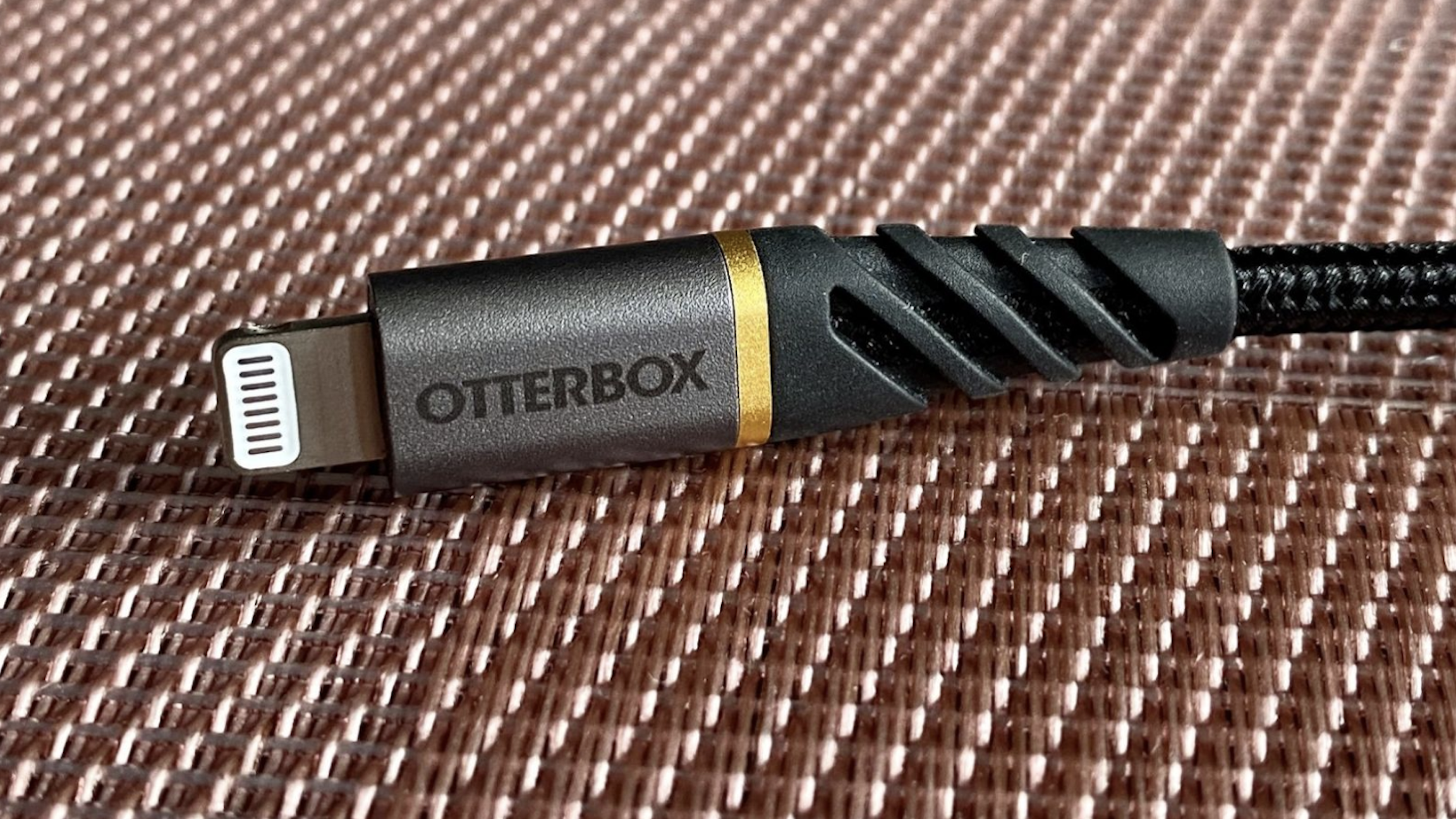 USB-кабель Otterbox для быстрой зарядки Lightning Lightning