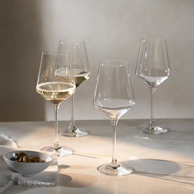 Pimlico White Wine Glasses – Set of 4 | Glassware | the White Company