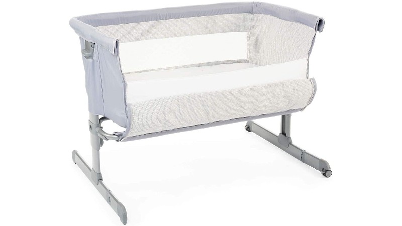Chicco Next2Me bedside baby crib