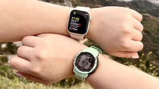 Apple Watch 7 vs. Garmin Instinct 2 smartwatch comparsion