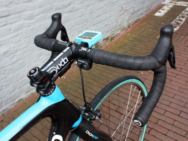 Flecha has mounted Shimano's new Di2 remote shifter to his bars for easier shifting while bouncing around on the pav