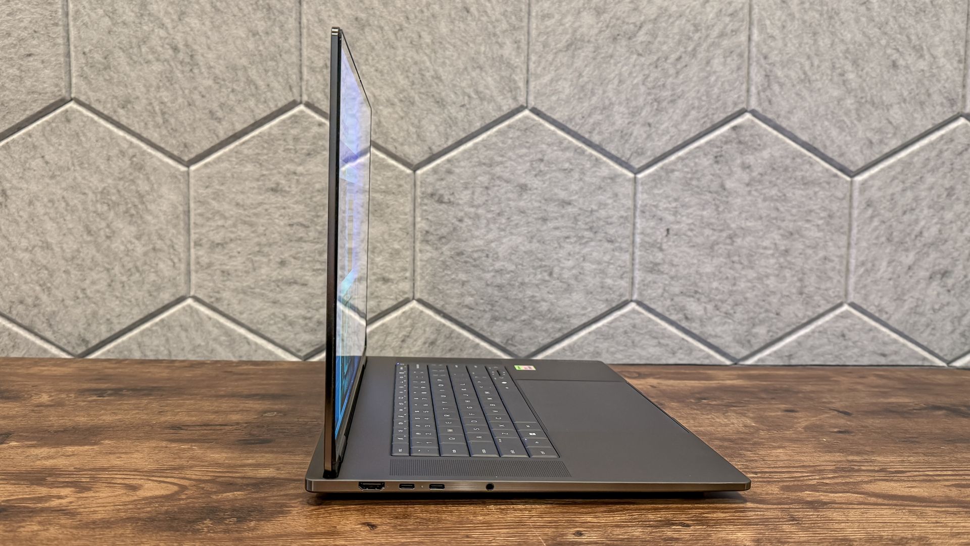HP OmniBook Ultra 16