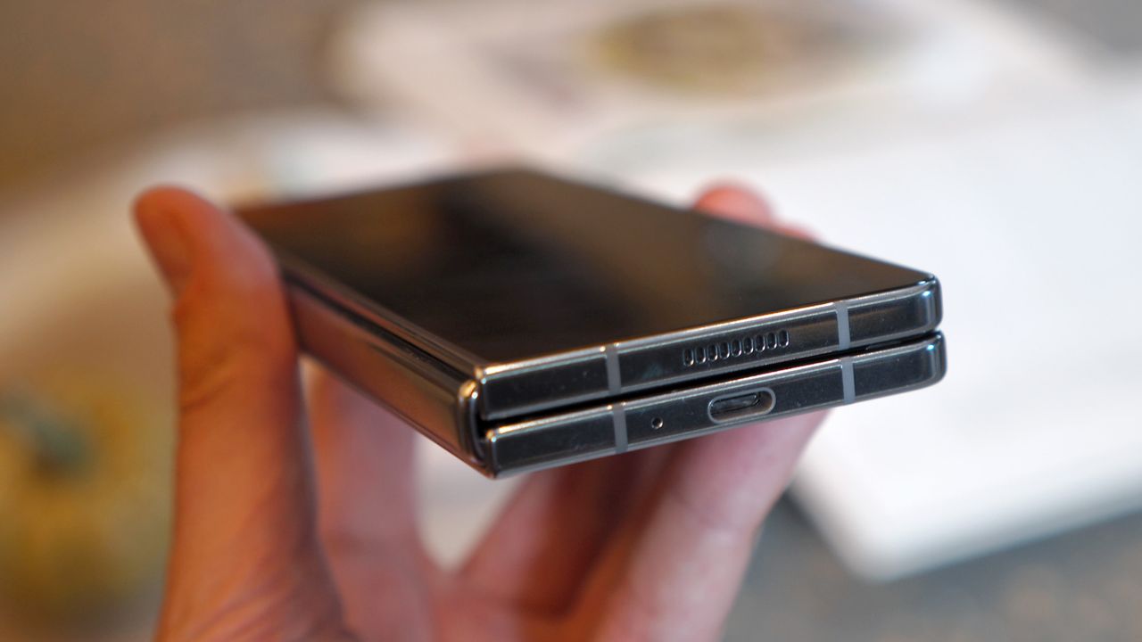 Samsung Galaxy Z Fold 5