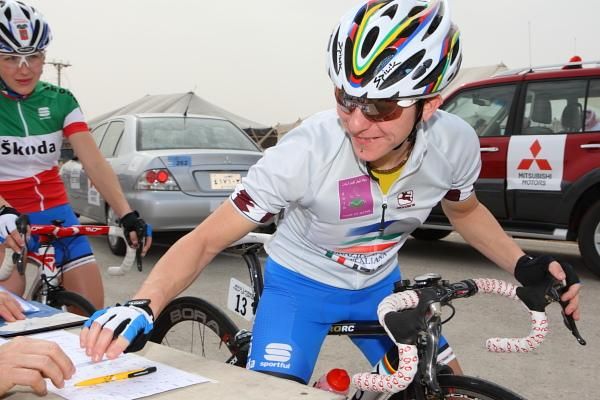 She 'looked after' the points jersey today for Rasa Leleivyte (Safi Pasta) but by the end of the stage, Giorgia Bronzini would take proper ownership of it