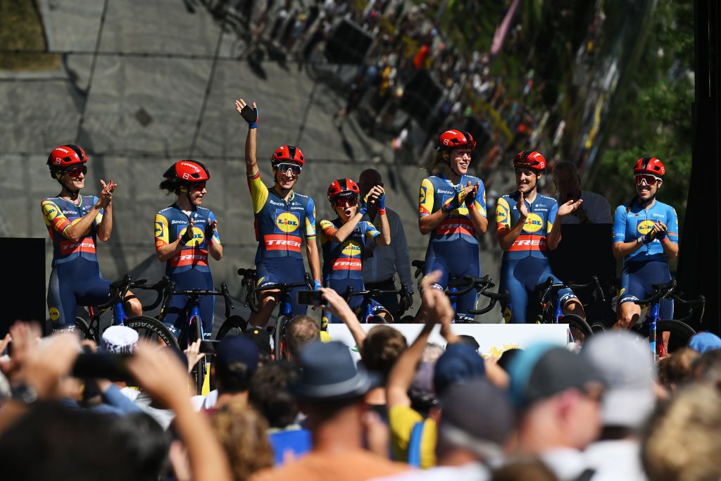 Lidl-Trek sign-on at the Tour de France Femmes