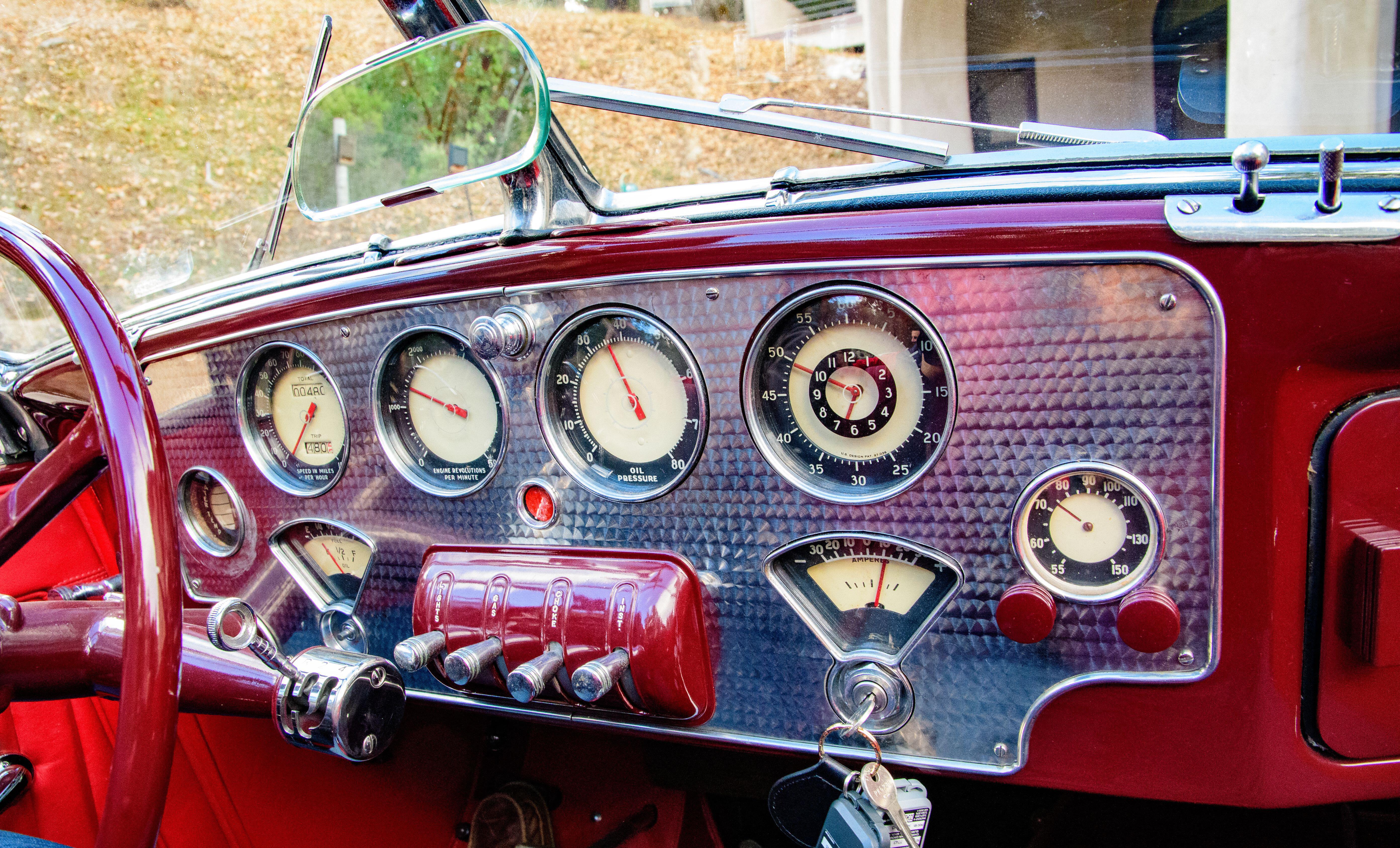 The dashboard of a 1936 Cord