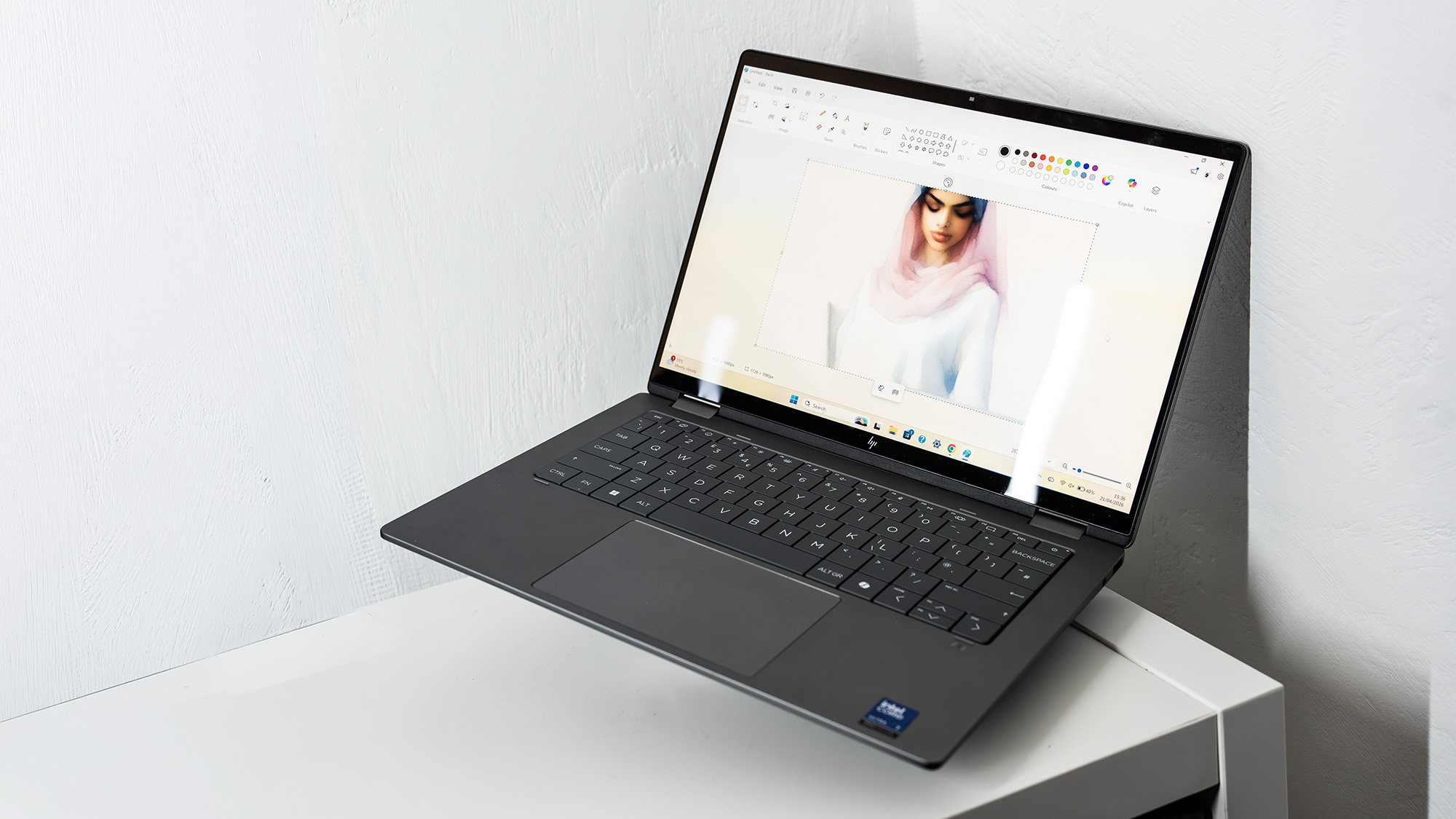 HP OmniBook X Flip 14