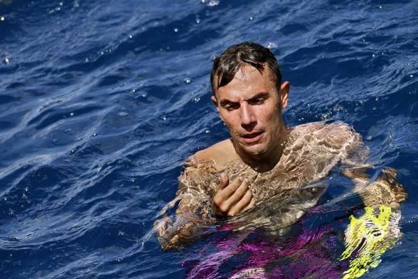 Joaquim Rodriguez enjoying his break in Curacao.