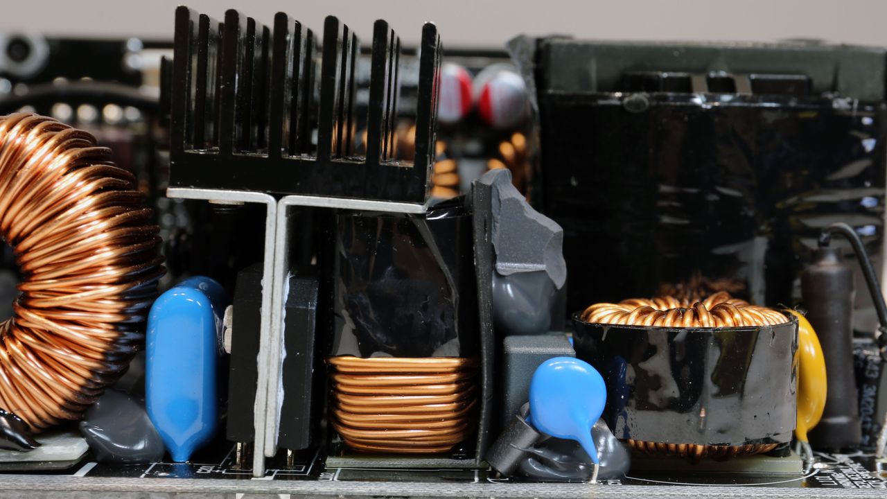 EVGA 750 G6