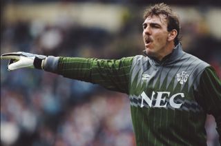 Neville Southall in action for Everton in 1989.