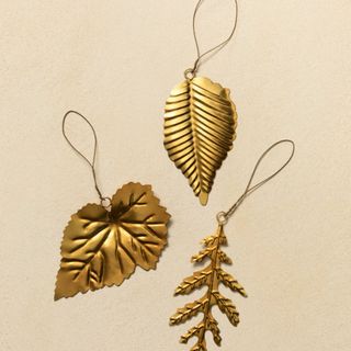 Metal Foliage Ornaments (Set of 3)