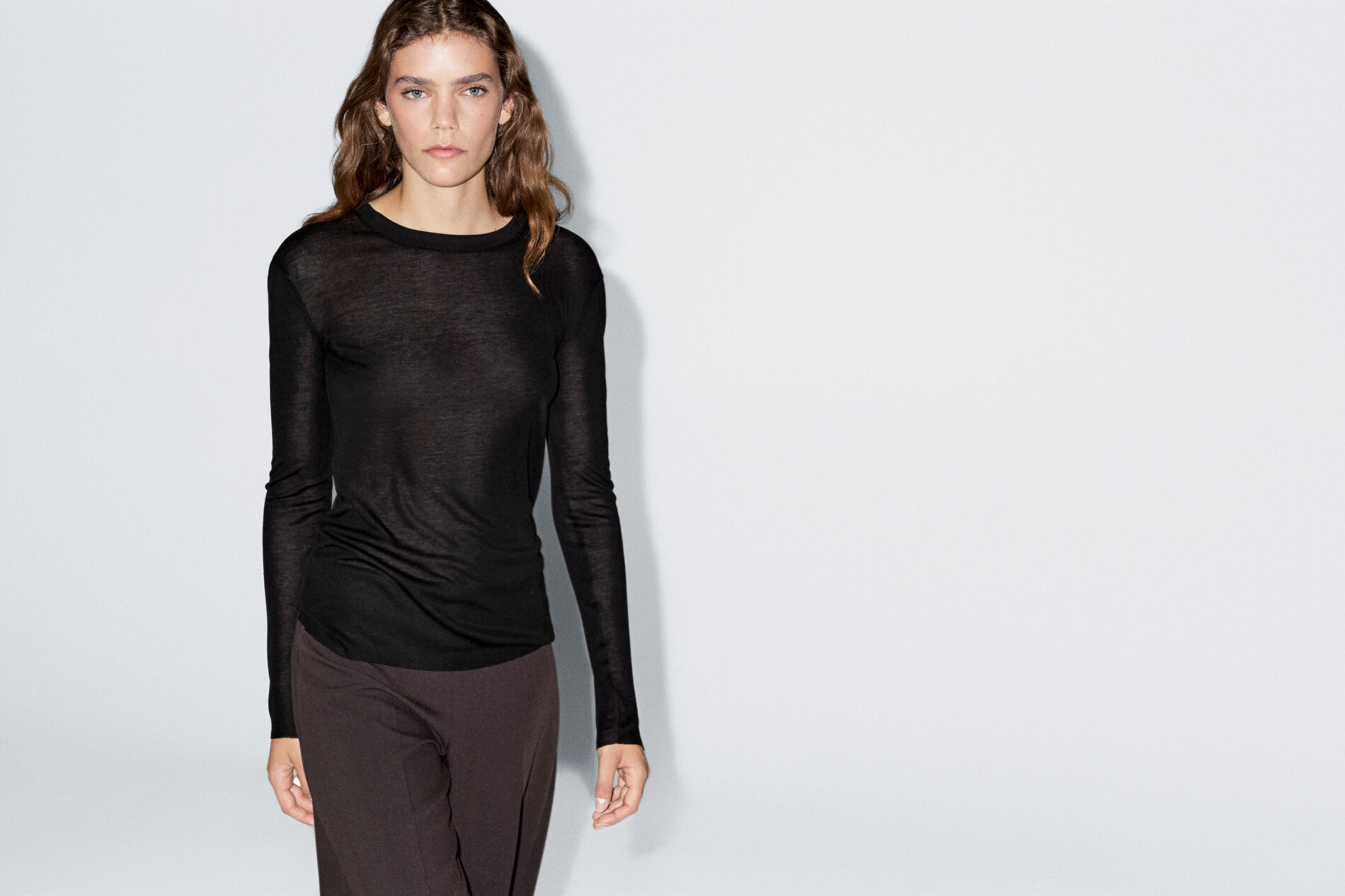 Lightweight Regular Fit Long Sleeve T-Shirt