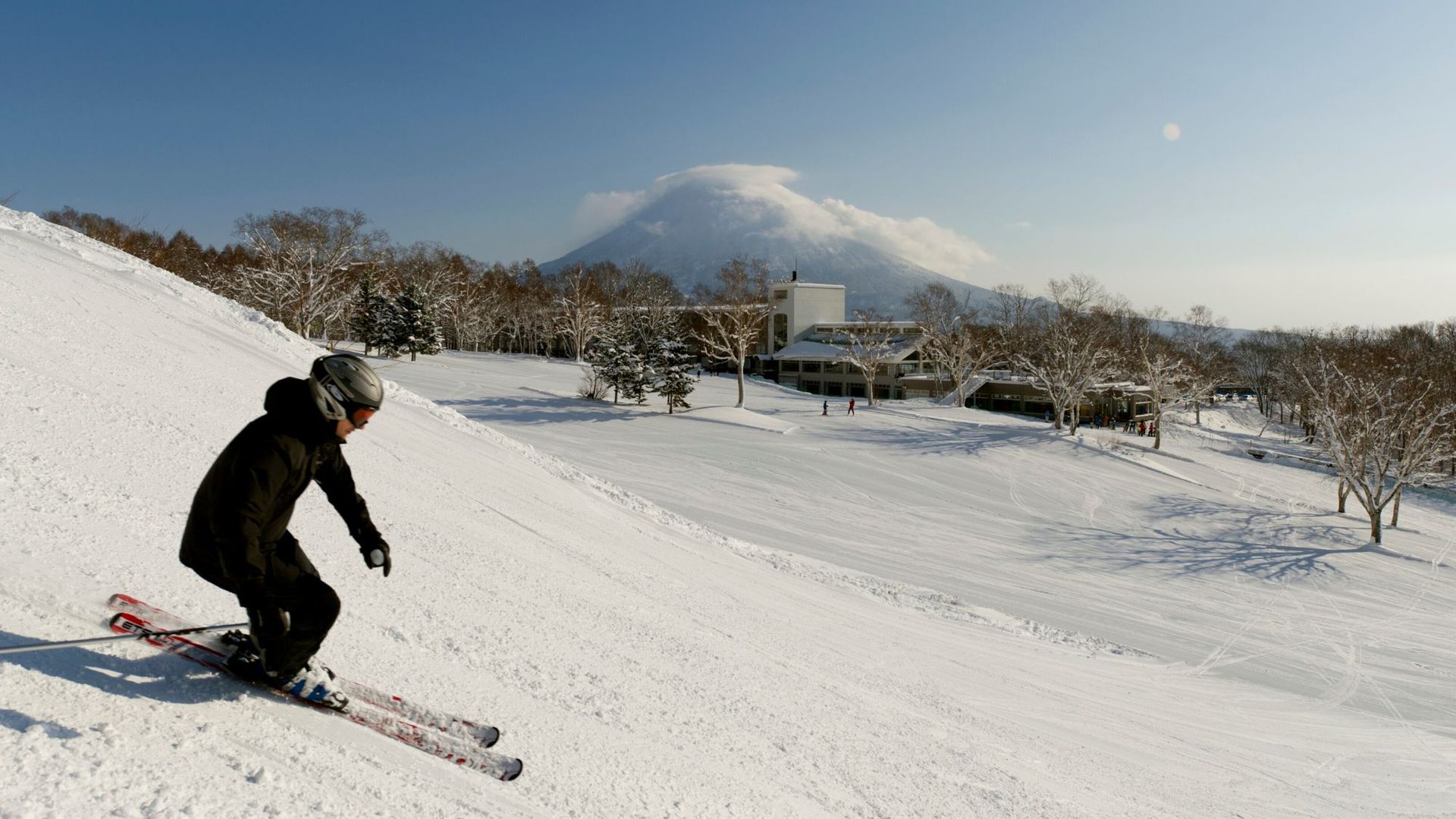 The Green Leaf is the closest hotel to the piste