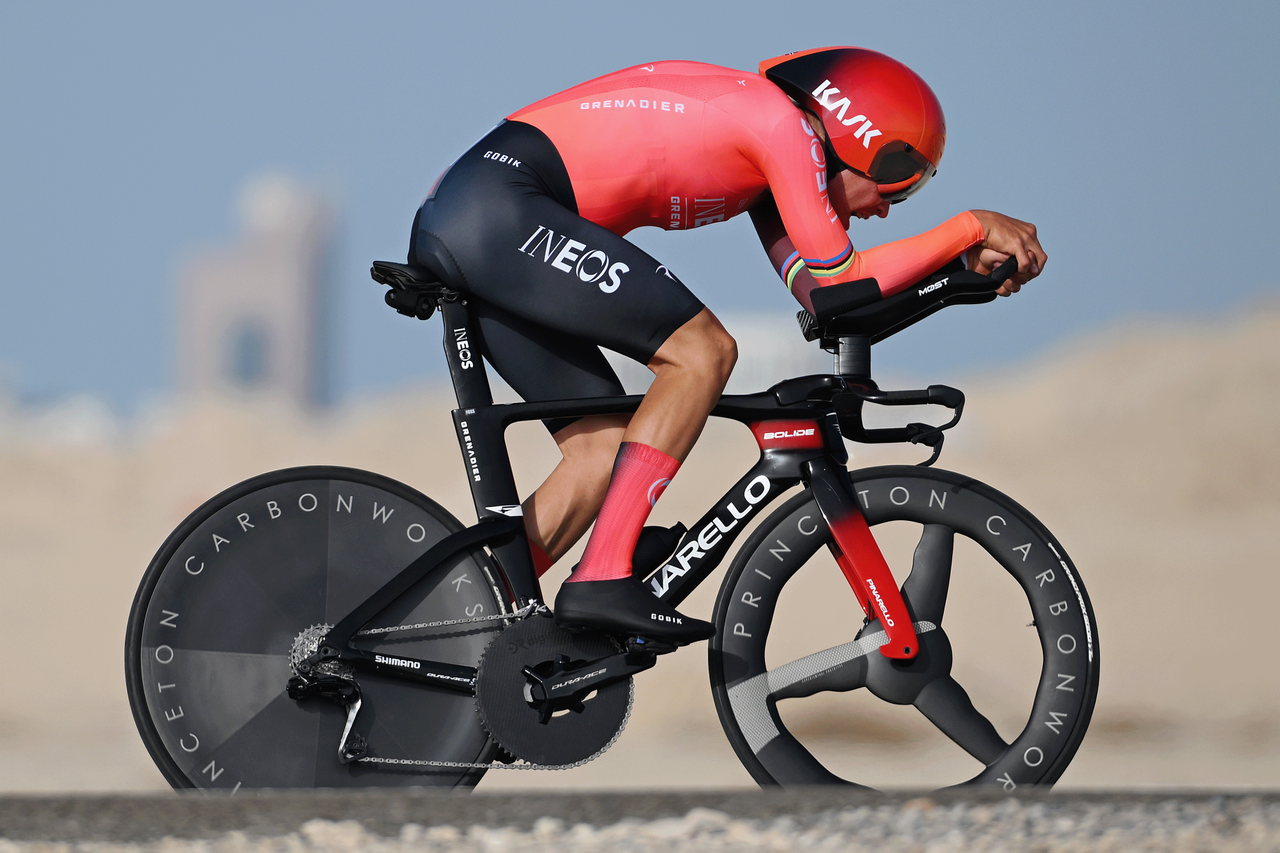 Tobias Foss (Ineos Grenadiers) finished fourth with a massive 68-T chainring on his setup