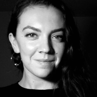 Julianne McShane's avatar
