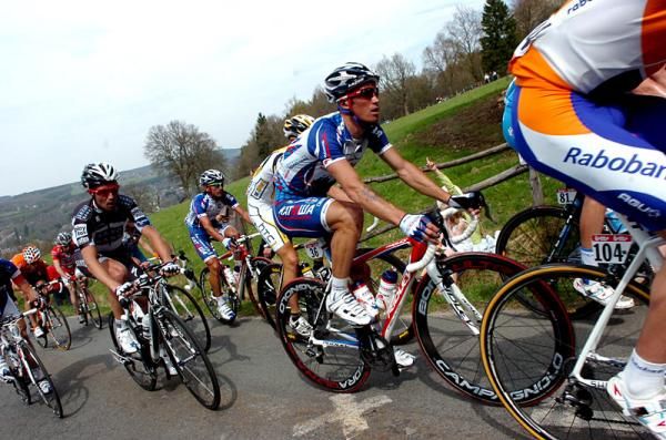 Eventual runner-up Alexandr Kolobnev (Katusha) on the C&ocirc;te de Stockeu.