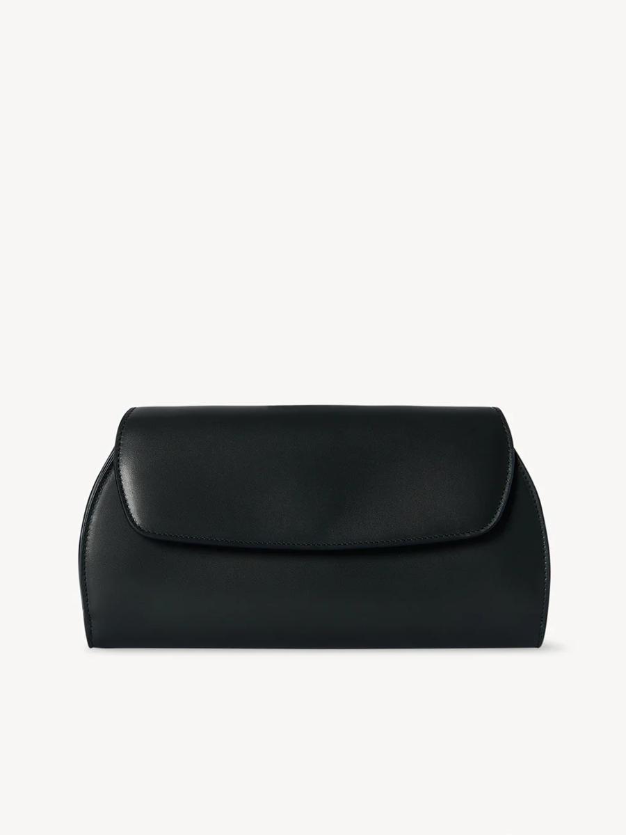 Curved Clutch