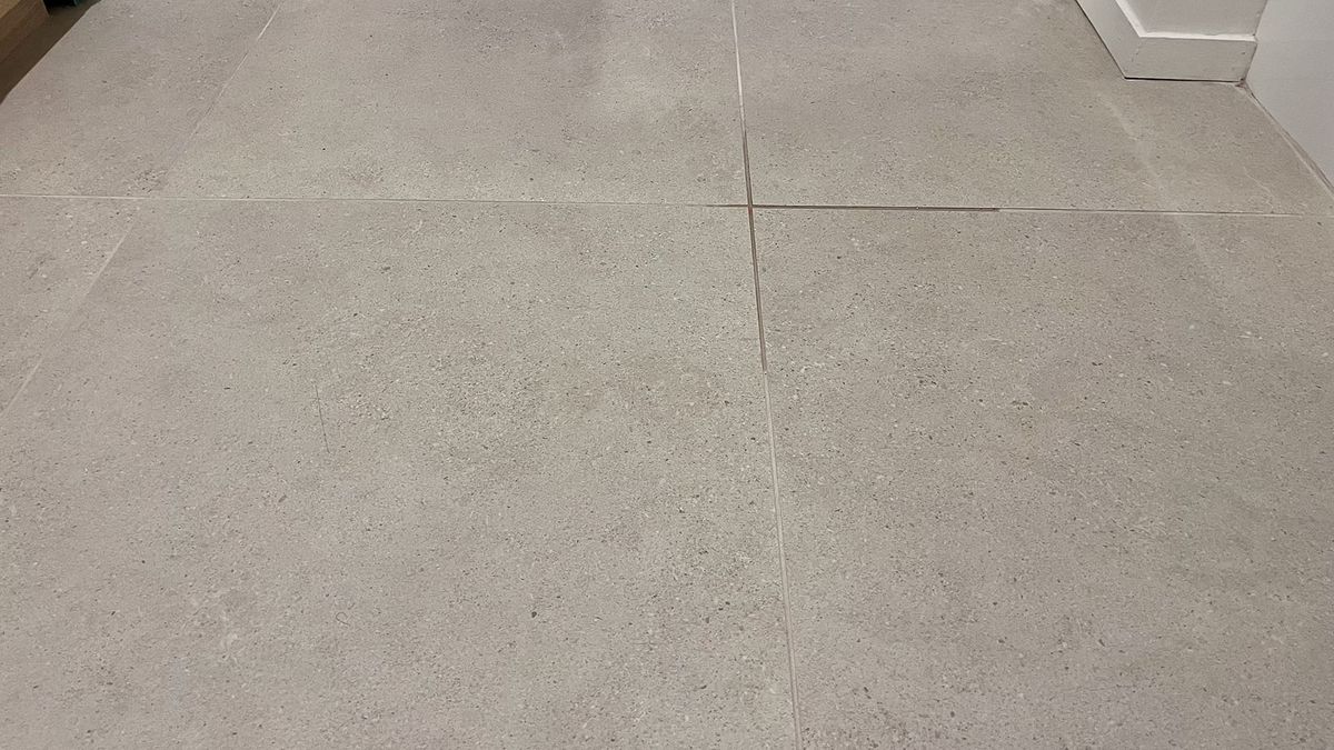 Hard floor clear of spillage, after mopping by Proscenic Q8 Max robot vacuum
