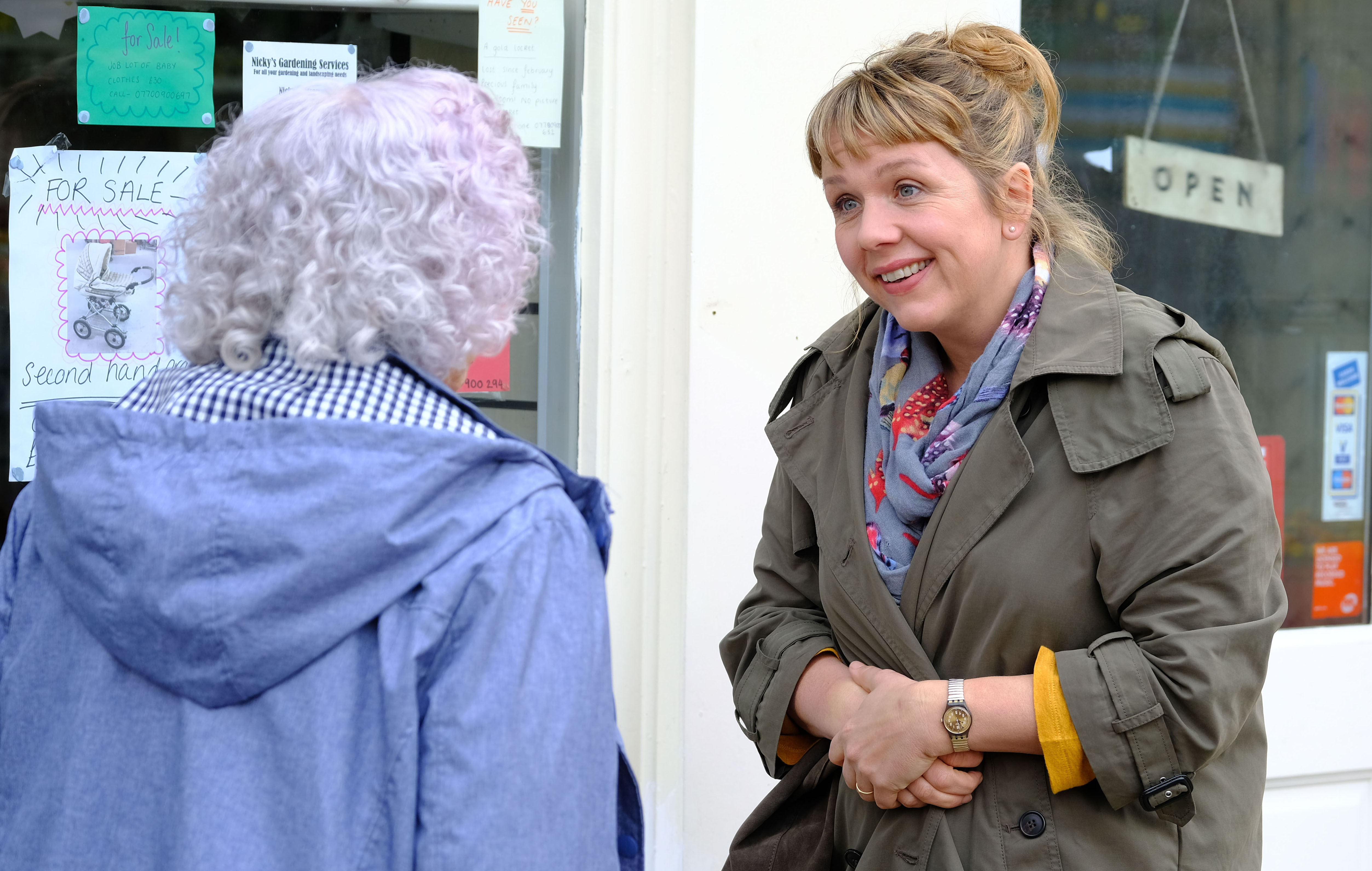 Nicky befriends pensioner Alice who quickly has her wrapped around her little finger