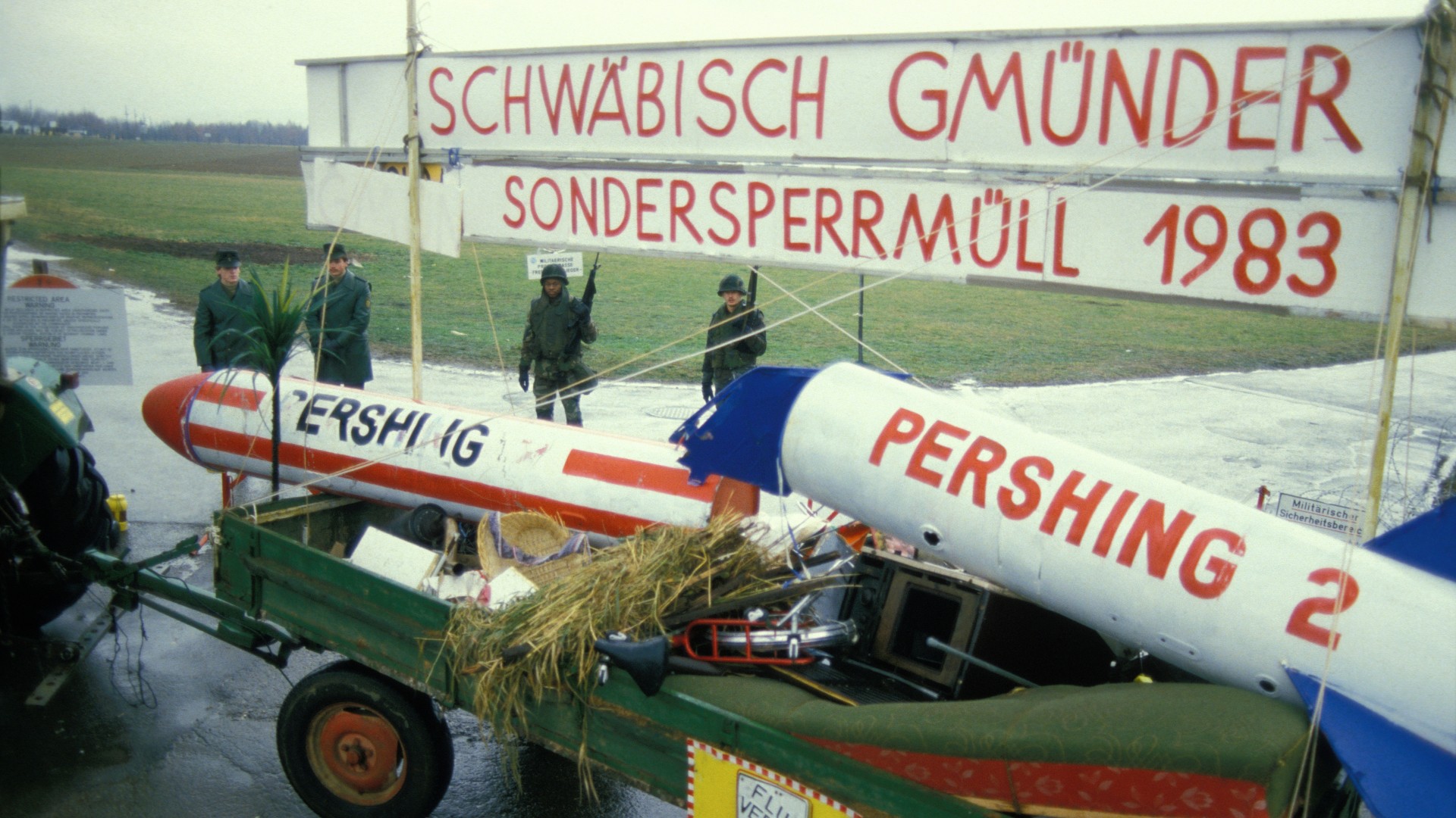 The arrival of US Pershing II missiles in Germany led to a rising of tensions