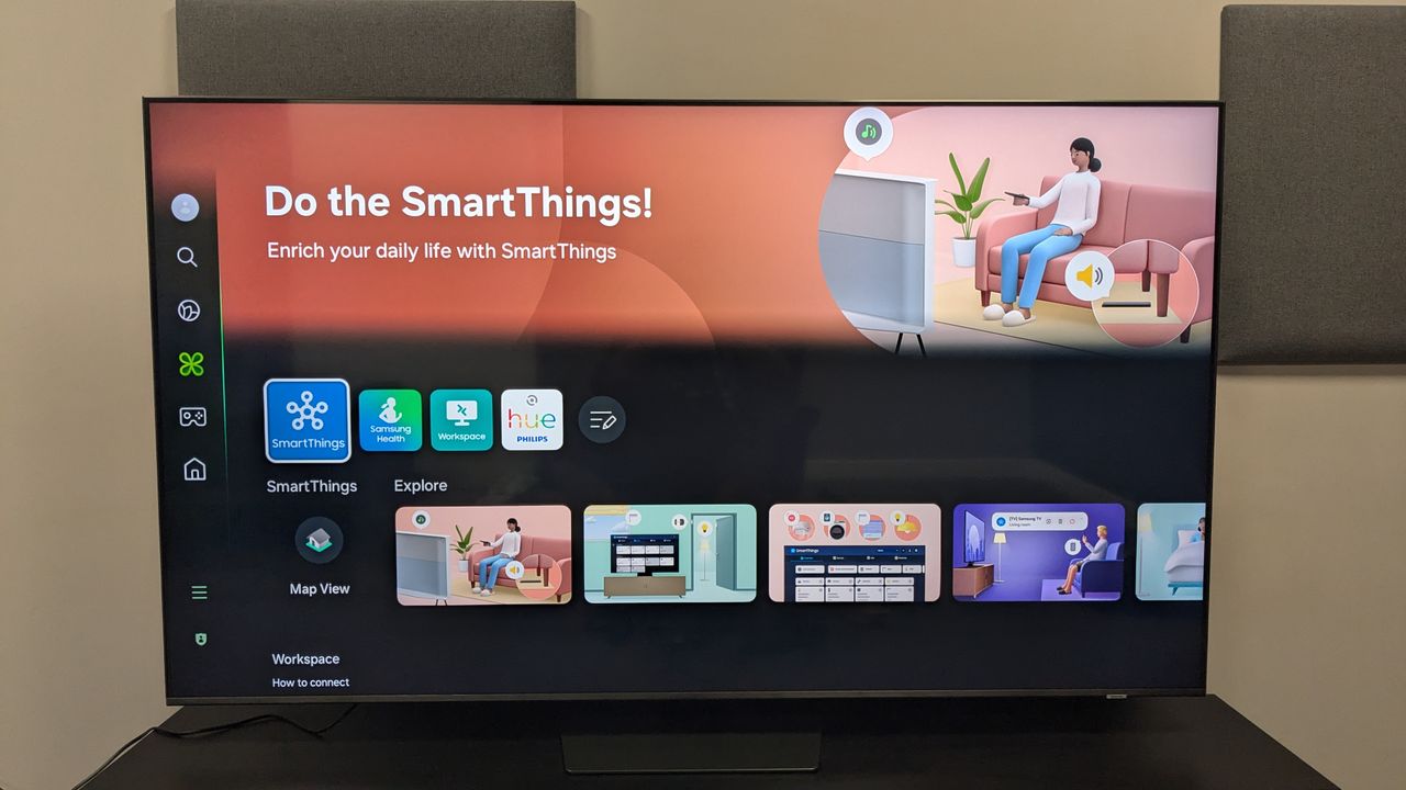 Samsung QN85D with Daily+ hub screen