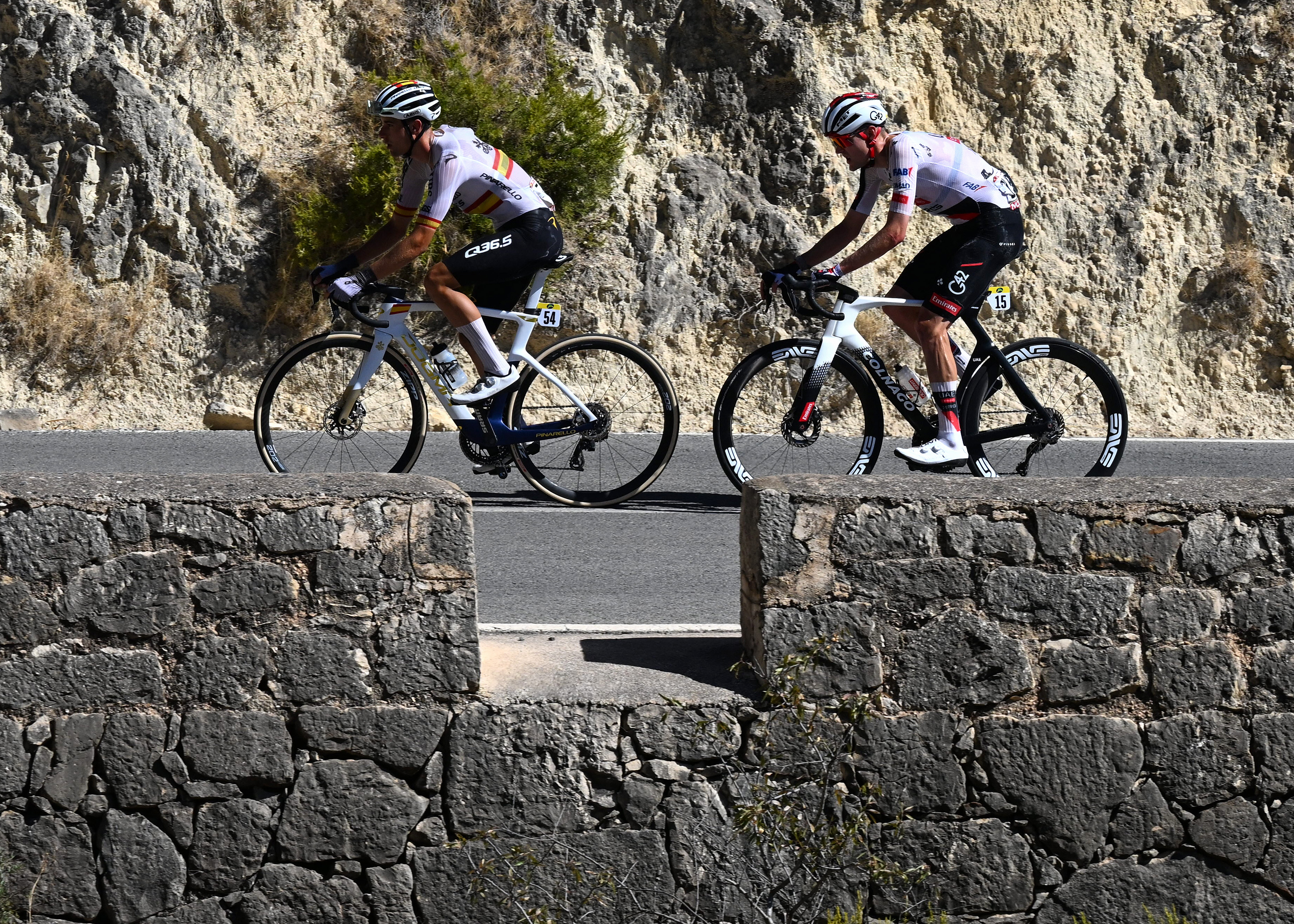 Vuelta a Espa&ntilde;a stage 9 LIVE: Sivakov solo with just two minutes over the peloton on final climb