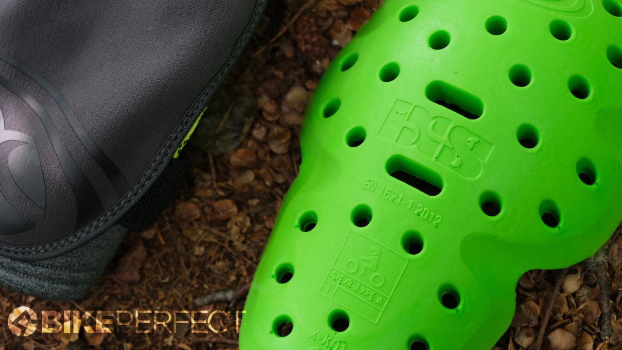 IXS Flow Evo+ Knee Guard review