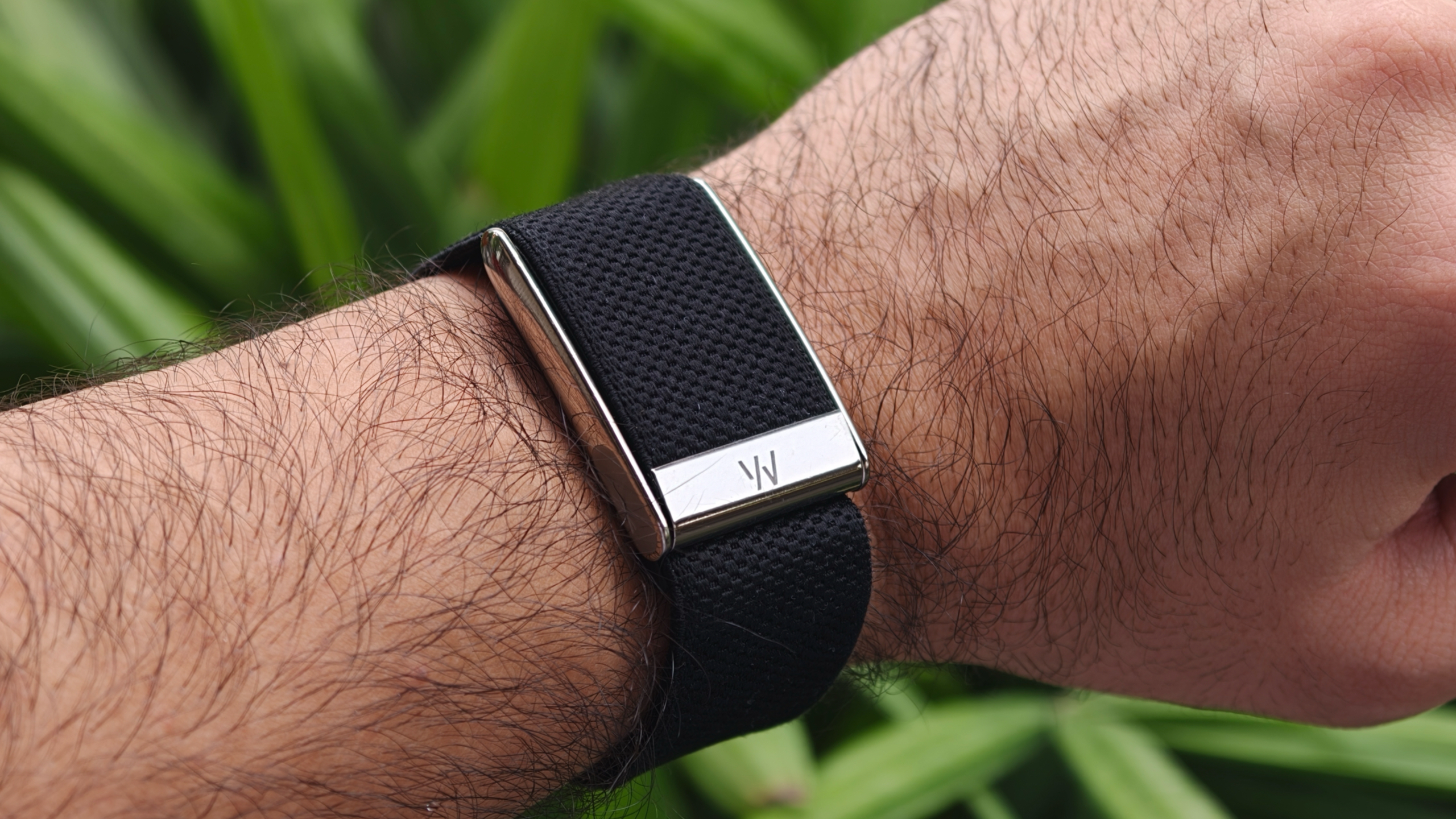 Google Fitbit Air in the hands of the author