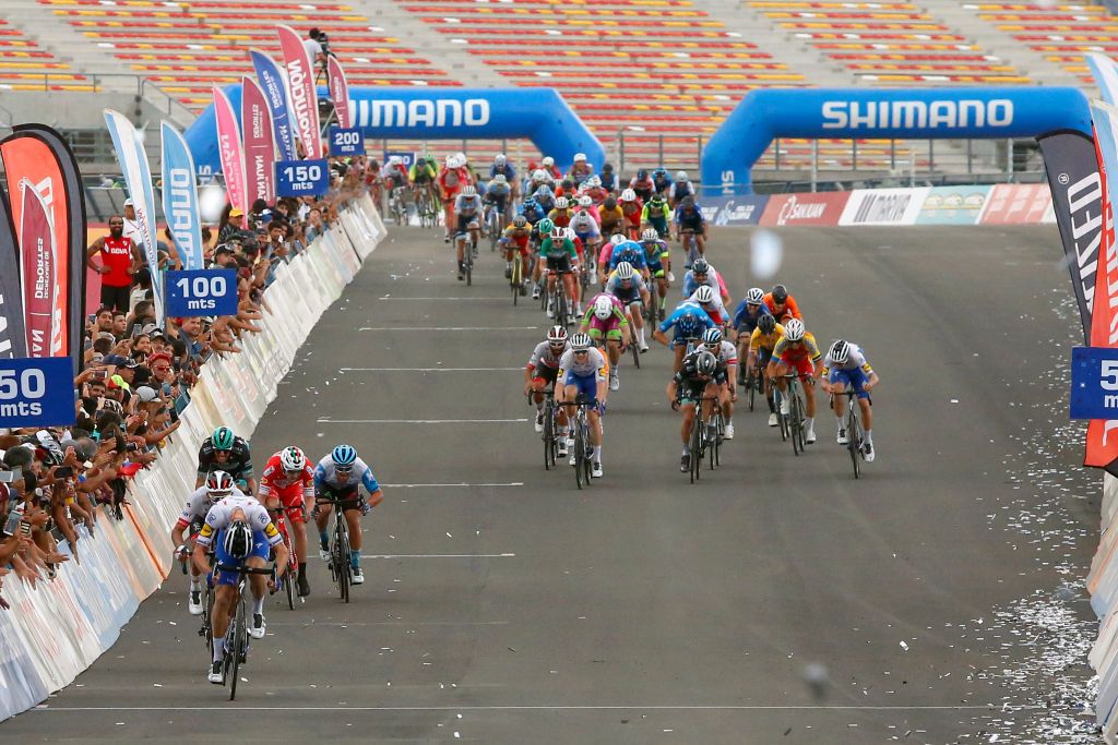 Zdenek Stybar attacks with 1km to go and takes the stage 6 victory at Vuelta a San Juan