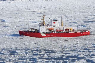 CCGS-Amundsen-study-arctic-climate-change.jpg