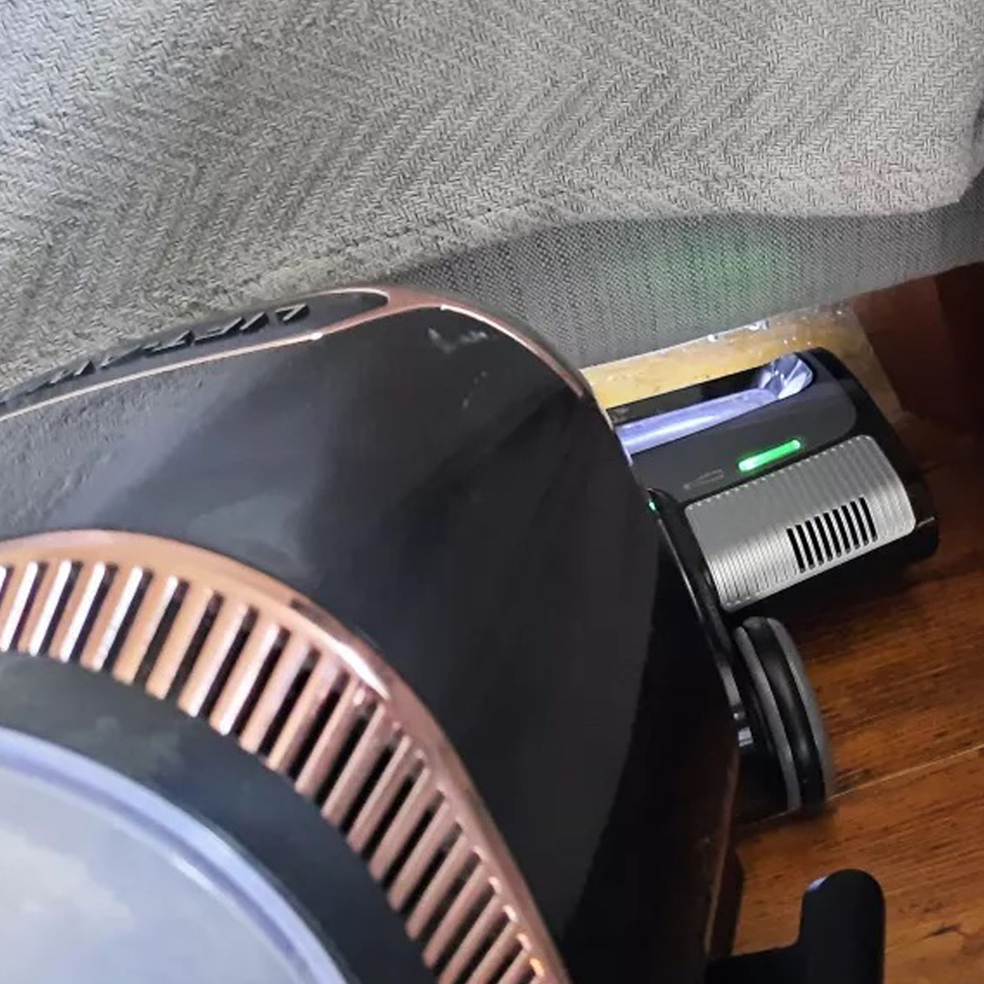 Shark DuoClean Upright Pet Vacuum NV702UKT review Ideal Home