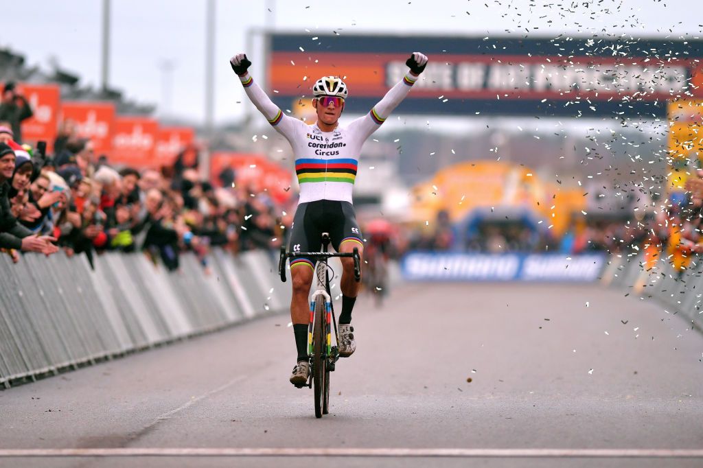 Mathieu Van Der Poel wins Heusden-Zolder World Cup