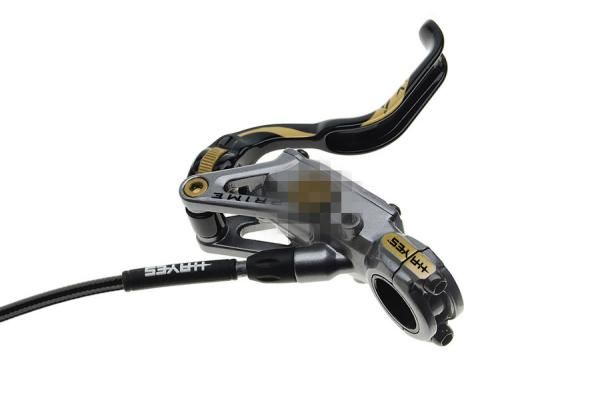 The new Hayes Prime master cylinder uses an all-new 'Tiltbore' technology that supposedly yields better long-term durability and more consistent performance. Details on the pad contact adjustment are still a couple of weeks away.