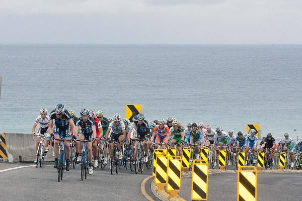 Giant Kenda Cycling Team riders set tempo in the peloton.