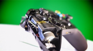 Inside the Xbox One controller