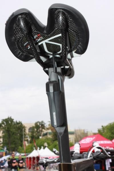 The DA is said to be faster aerodynamically with the Di2 battery in place.