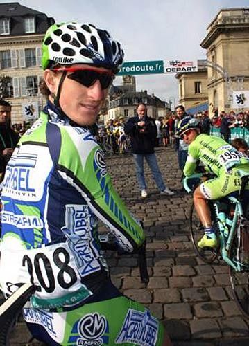It's the first participation for Benoit Sinner (Agritubel)