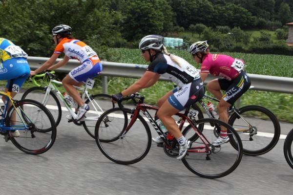 Sprinters in the break for the mountain stage - Sara Mustonen (Hitec Products) and Ina Yoko Teutenberg (HTC-Highroad).