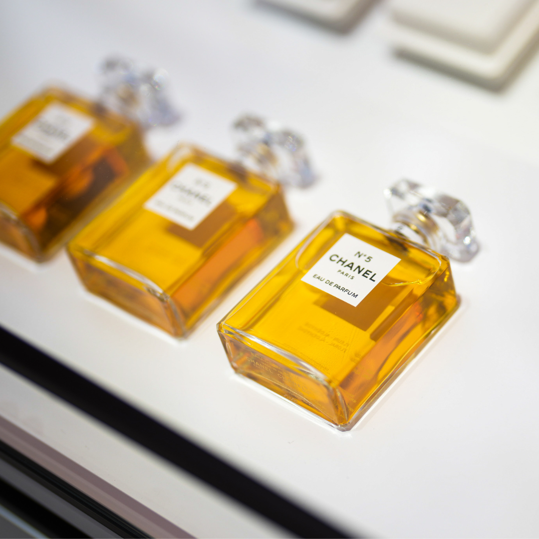 high fashion perfumes Chanel No 5 is one of the best high fashion perfumes