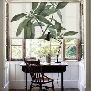 How to measure for roller blinds with leaf print blind
