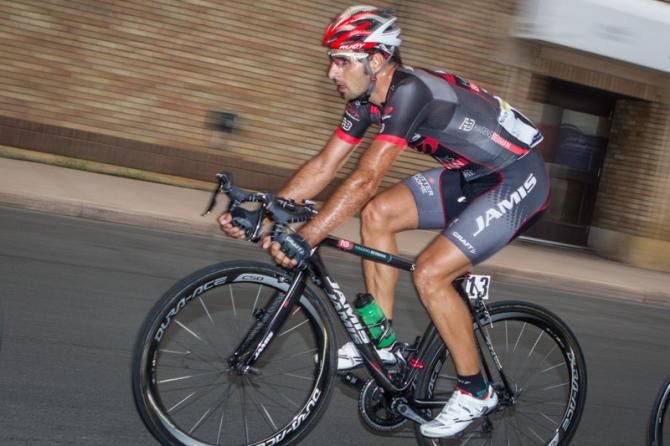 JJ Haedo (Jamis-Hagens Berman) in the bunch before his win.