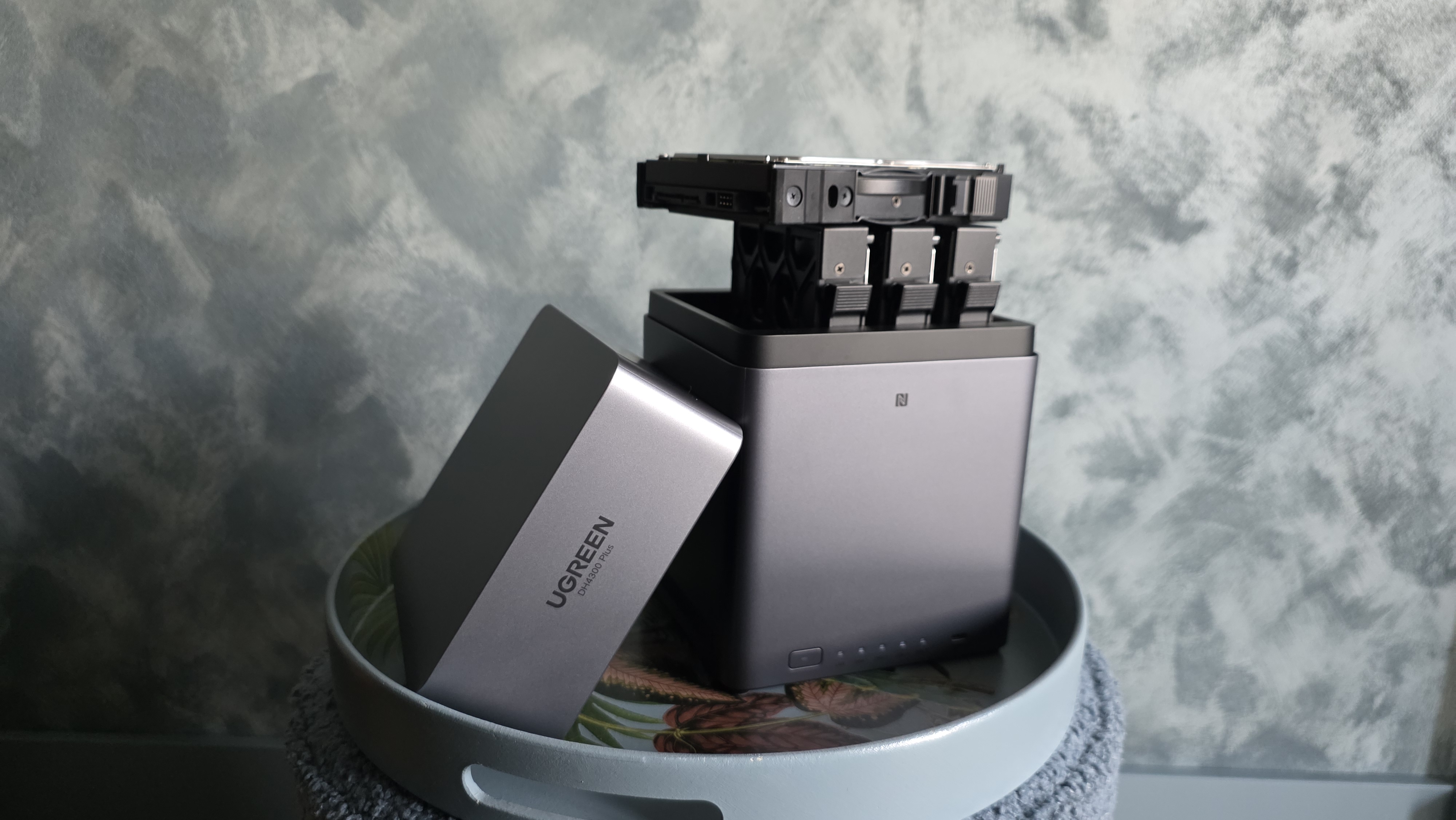 UGREEN NASync DH4300 Plus