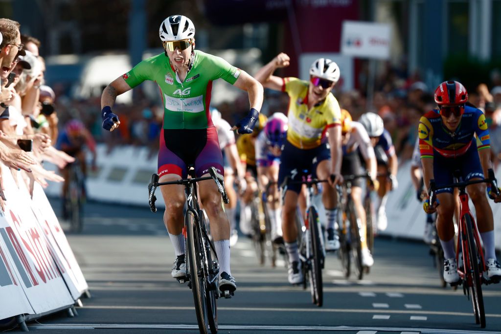 ARNHEM NETHERLANDS SEPTEMBER 10 Lorena Wiebes of The Netherlands and Team SD Worx Green Points Jersey celebrates at finish line as stage winner during the 25th Simac Ladies Tour 2023 Stage 5 a 1503km stage from Arnhem to Arnhem UCIWWT on September 10 2023 in Arnhem Netherlands Photo by Bas CzerwinskiGetty Images